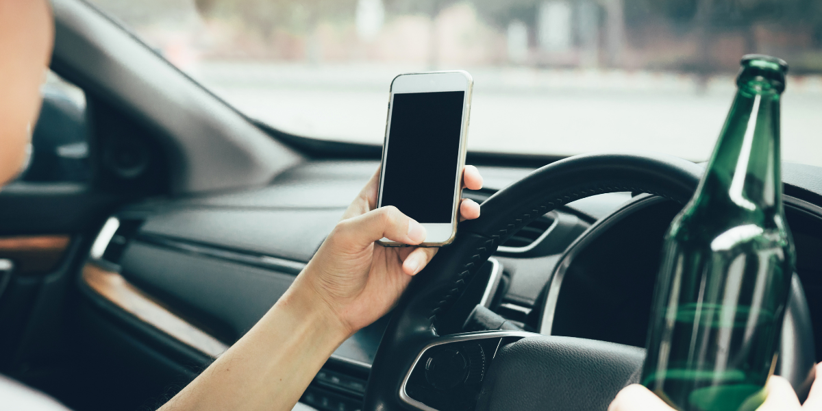 é proibido a todo condutor de veiculo